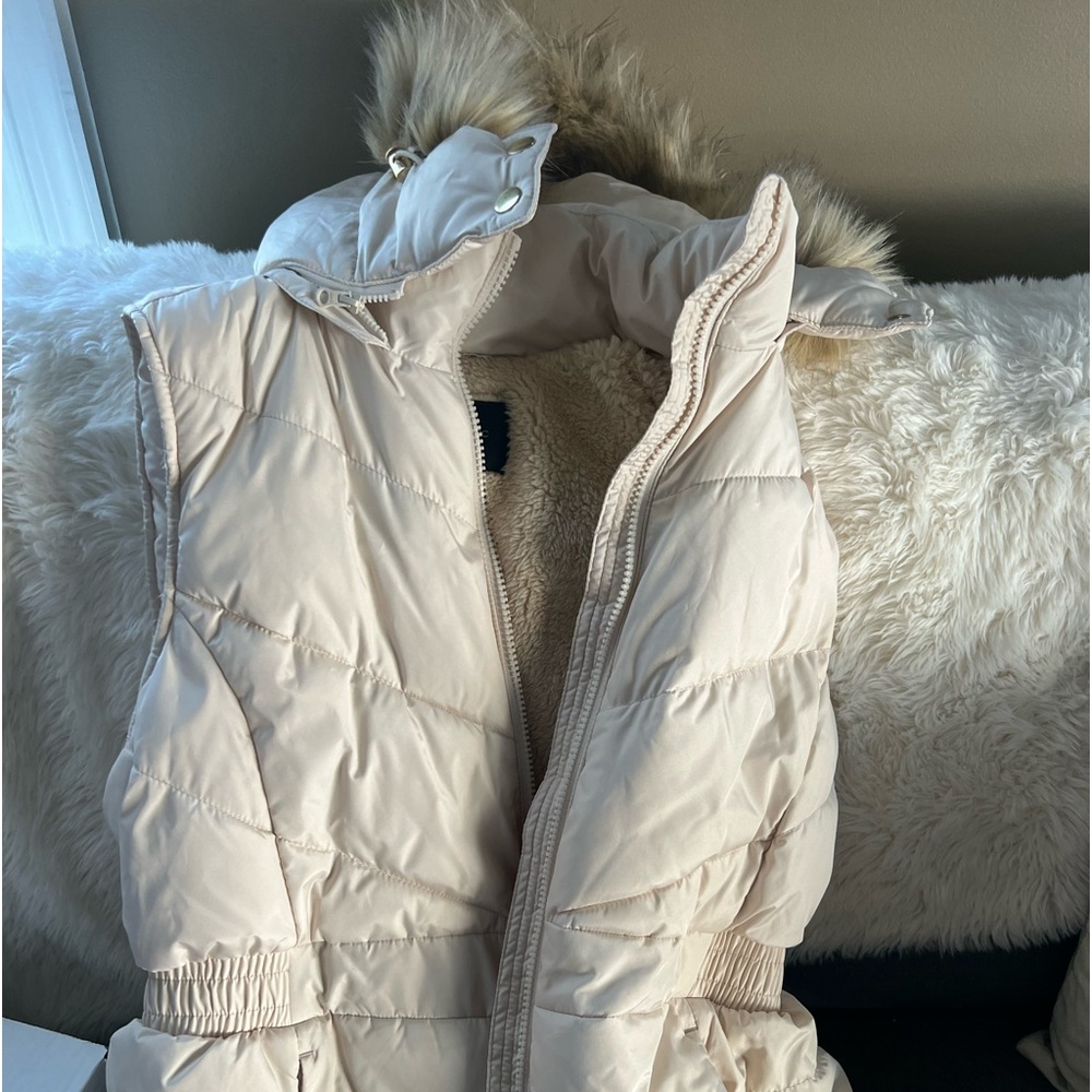BR Faux Fur Trim Vest